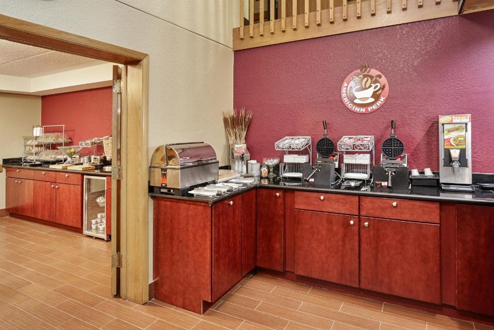 AmericInn by Wyndham Burlington AmericInn by Wyndham Burlington