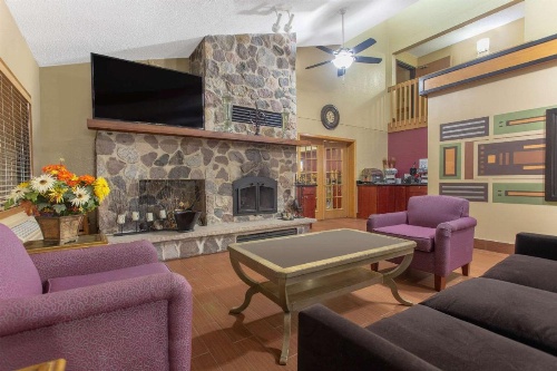 AmericInn by Wyndham Burlington image 47