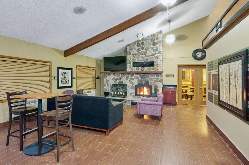 AmericInn by Wyndham Burlington image 48